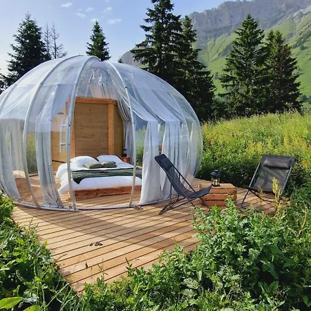 Bed & Breakfast La Tete Ailleurs *